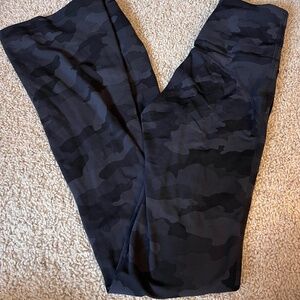 Lululemon groove flared legging